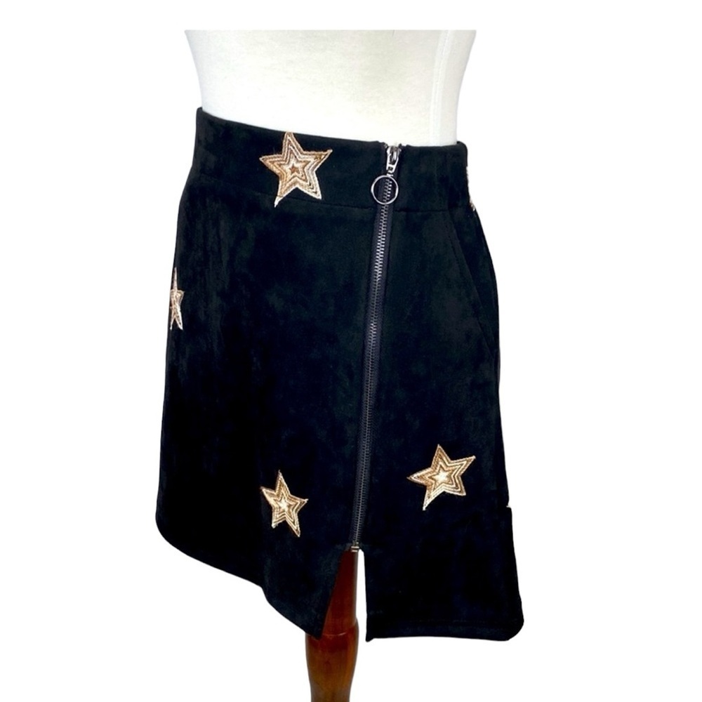 Promesa Vegan Suede Stars Skirt - Picture 3 of 5